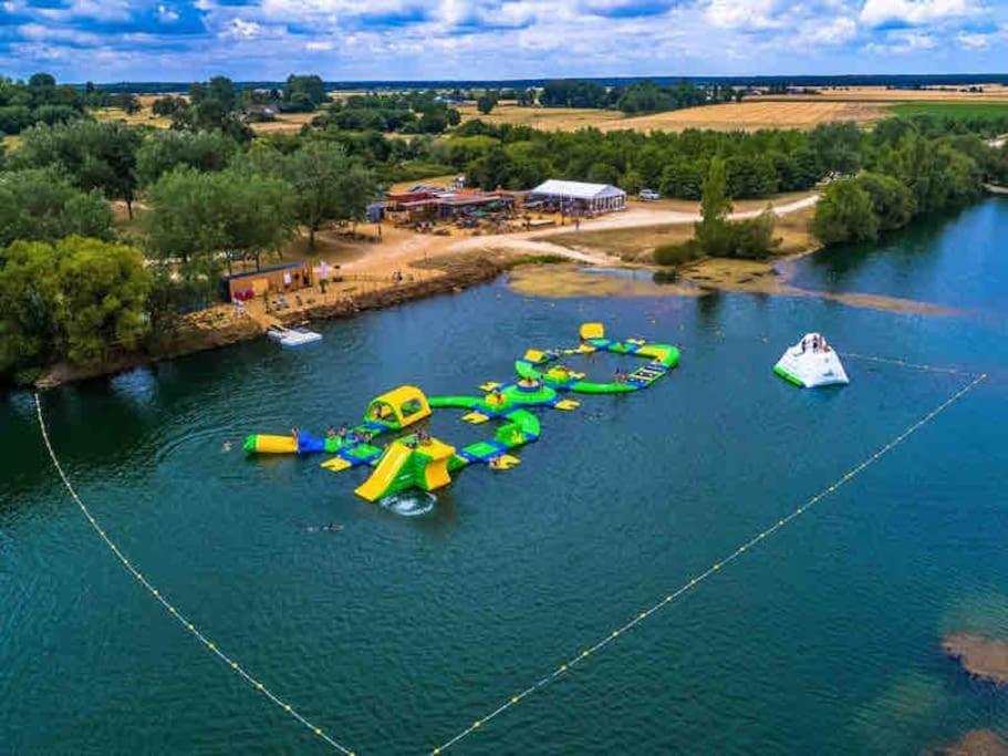 Gite Chalet-Piscine "Belle-Etoile" Touraine Anjou Courcelles-de-Touraine Eksteriør billede